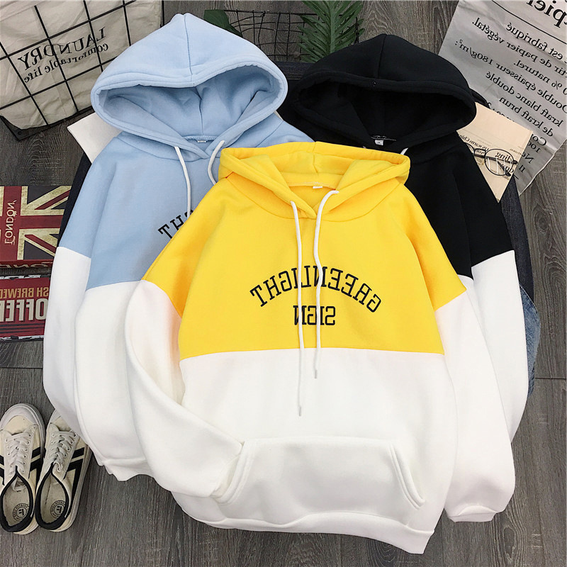 Áo Khoác Hoodie Nữ Thêu GREENLIGHT Trước Ngực - Chất Liệu Thun Nỉ - Form Dưới 60kg - Mẫu Mặc Mọi Lứa Tuổi