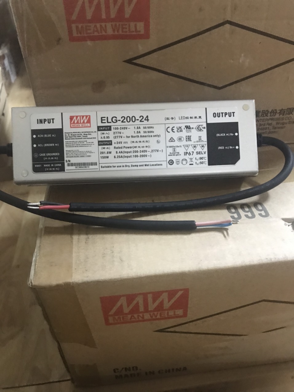 Nguồn LED 24V 8.4A ELG-200-24 Meanwell