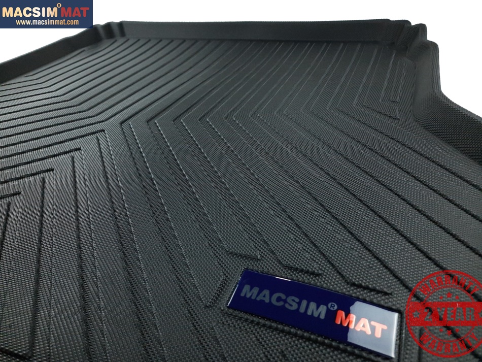 Thảm lót cốp xe ô tô Kia K3 2017-đến nay nhãn hiệu Macsim chất liệu TPV màu đen.
