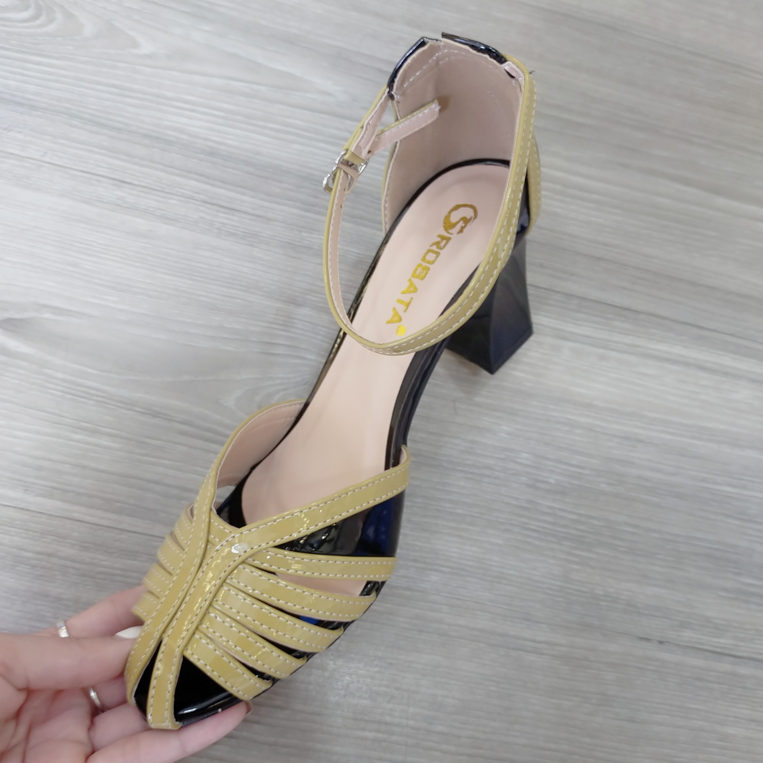 Sandal cao gót nữ, phối màu cao cấp ROSATA RO415 - HÀNG VIỆT NAM - BKSTORE