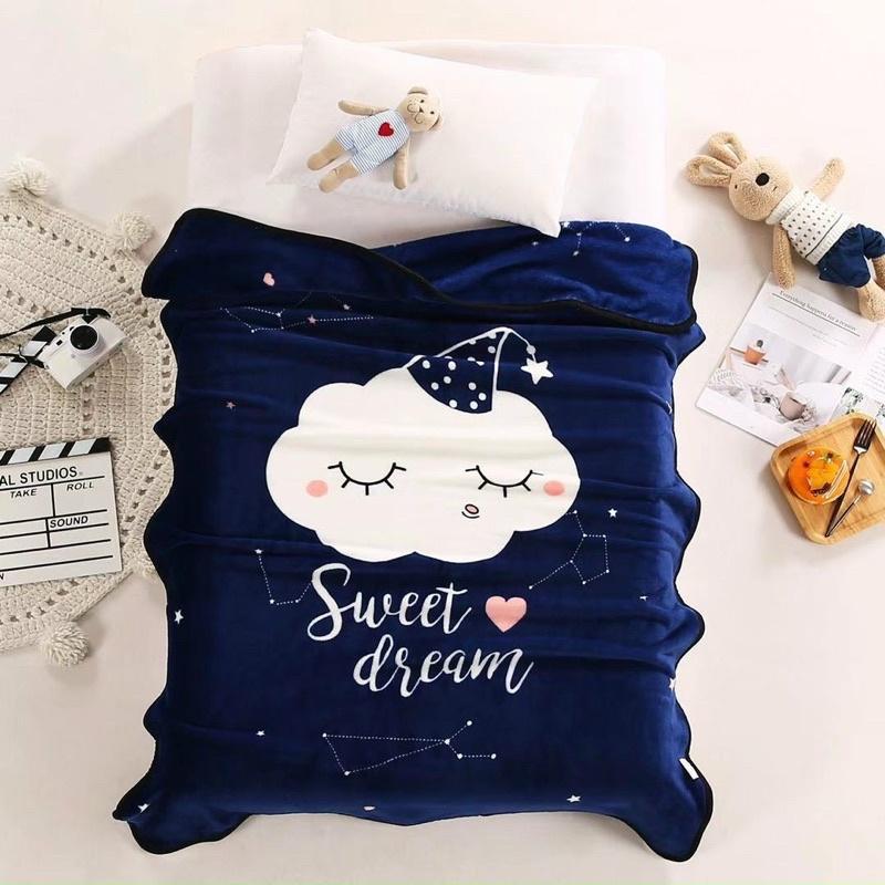 Chăn tuyết trẻ em in hình 2 mặt kích thước 1m*1m4 mềm mịn