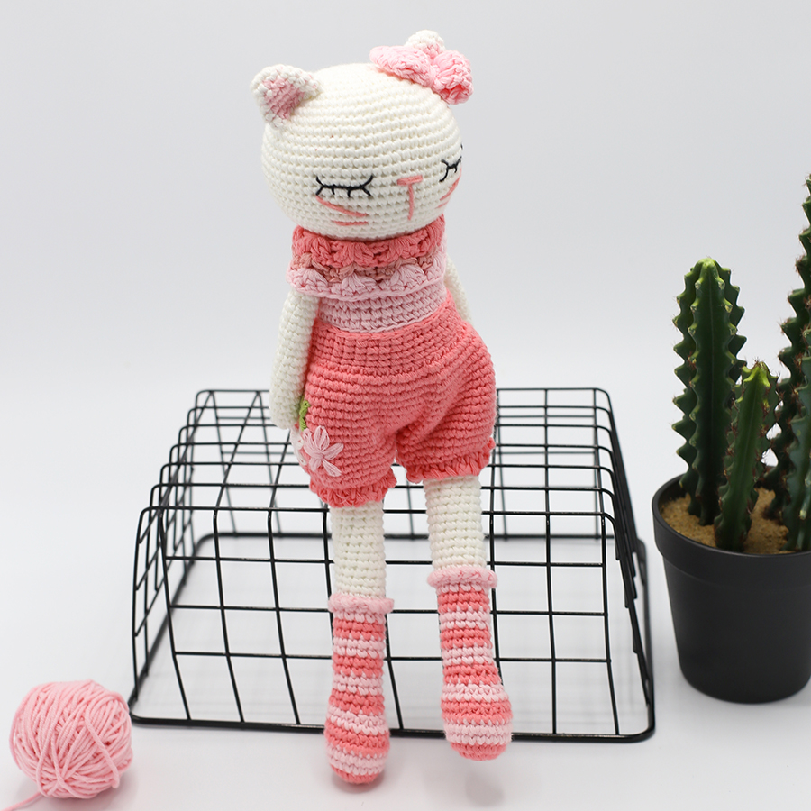 Gấu bông móc len Amigurumi cao cấp - Mèo Kitty chân dài màu hồng quà tặng thú nhồi bông - SP000288