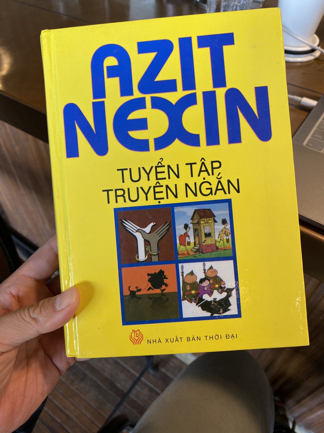Azit Nexin - Tuyển tập truyện ngắn