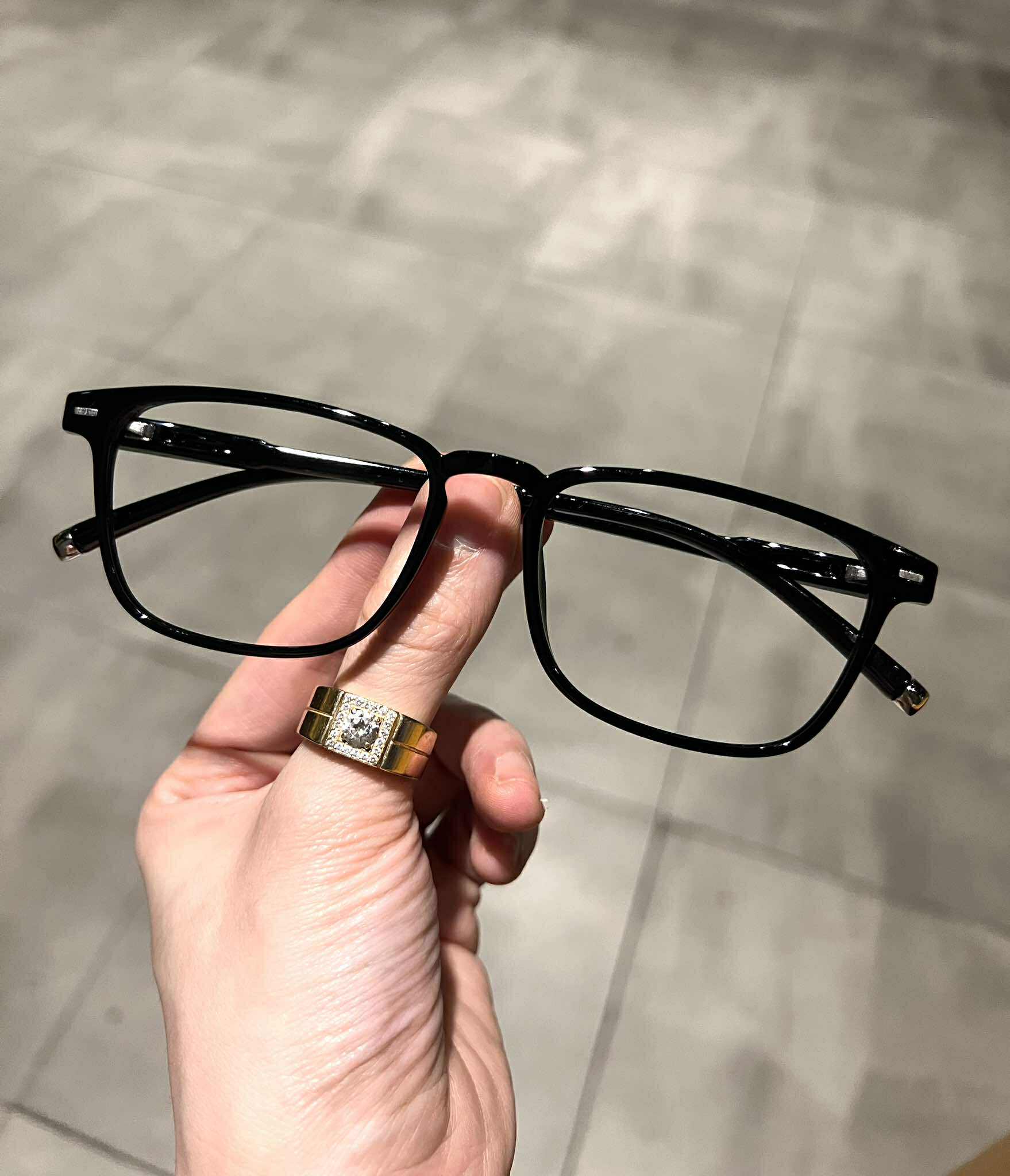Kính gọng dẻo unisex dáng chữ nhật basic dễ đeo cho nam nữ