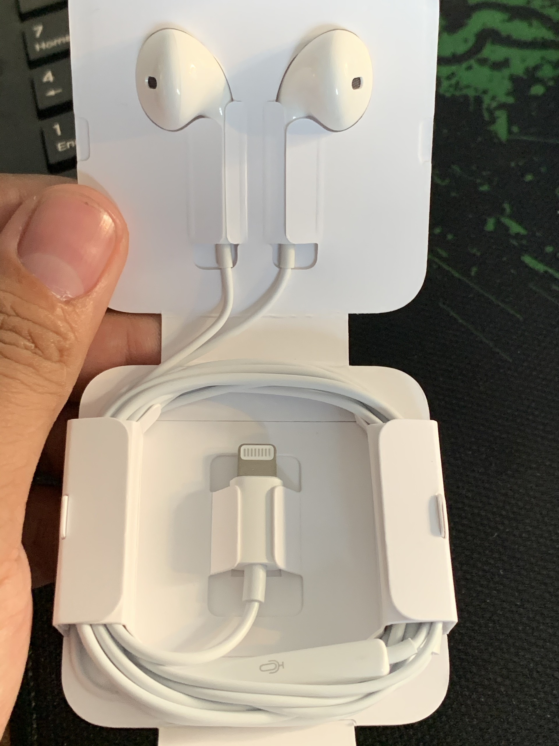 Tai nghe Iphone X theo máy chân Lightning cho IPad, IPhone dài 1.2m