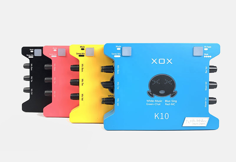 Sound card XOX K10 phiên bản 10th jubilee - Soundcard mới nhất đến từ XOX - Dùng được cho điện thoại và máy tính - Kết hợp được hầu hết các loại mic thu âm - Chuyên dùng livestream, karaoke online, thu âm chuyên nghiệp - Màu ngẫu nhiên - Hàng chính hãng