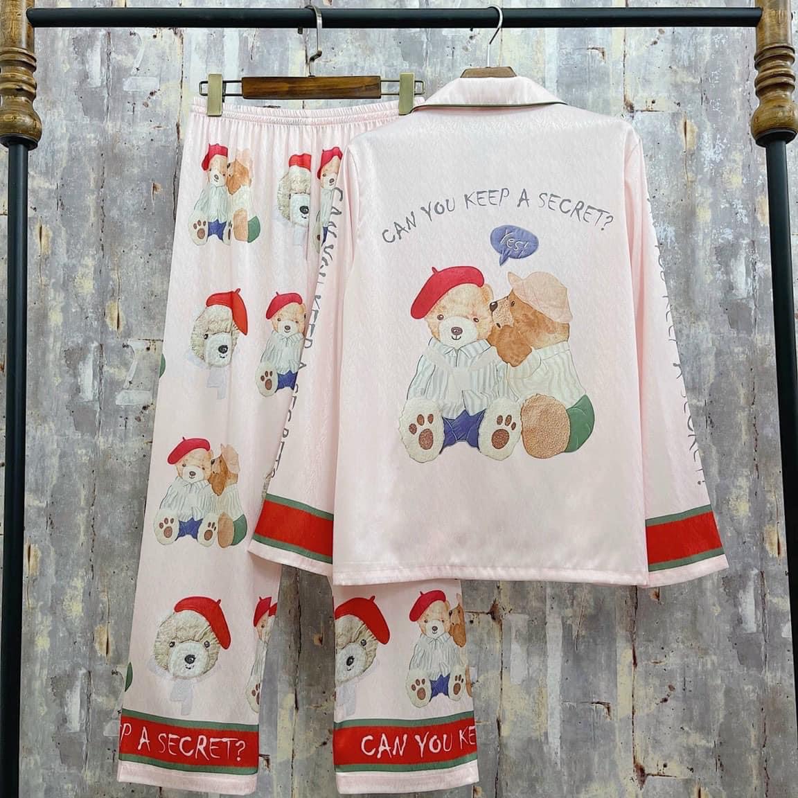 Bộ Pyjama QC siêu hot cổ vét độc lạ sang chảnh