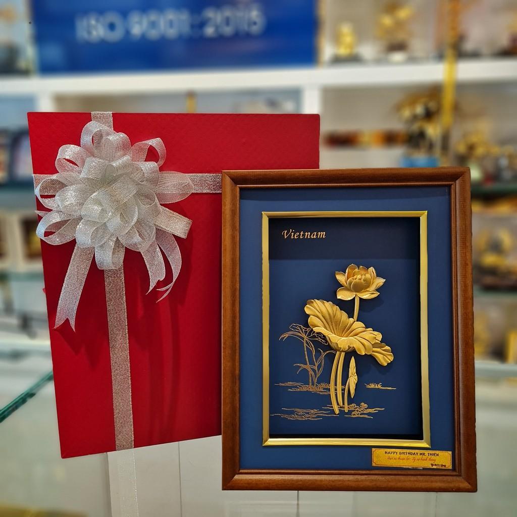 TRANH HOA SEN NỀN XANH 24K