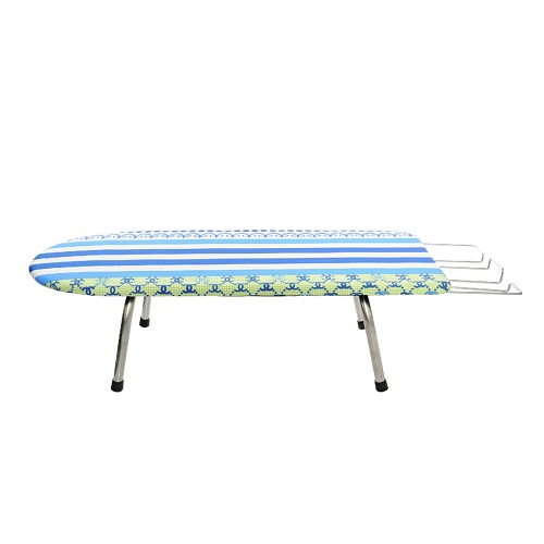 Bàn Để Ủi Quần Áo Kiểu Ngồi Lót Nhựa 30 x 80 cm, Có Gía Đỡ, 4 Chân Xếp Gấp Gọn