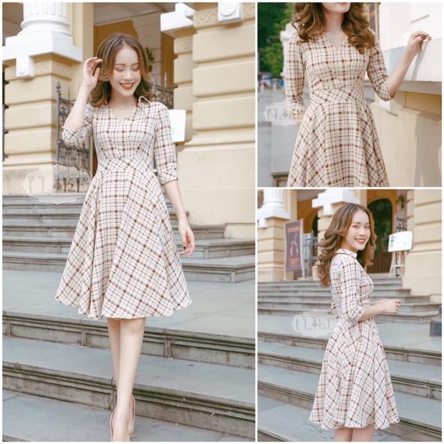 Đầm đũi kẻ dáng xoè siêu xinh