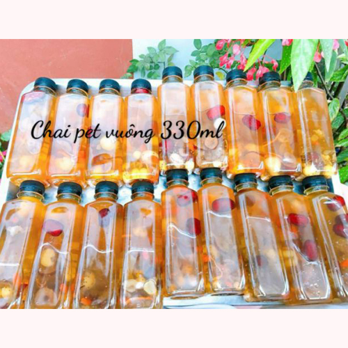 100 chai nhựa 330ml vuông nắp đen kèm tem thank you