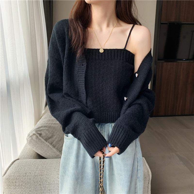 Áo khoác cardigan nữ set 2 chi tiết kèm áo hai dây len dệt kim nữ dài tay dáng ngắn ulzzang phong cách Hàn Quốc C-9