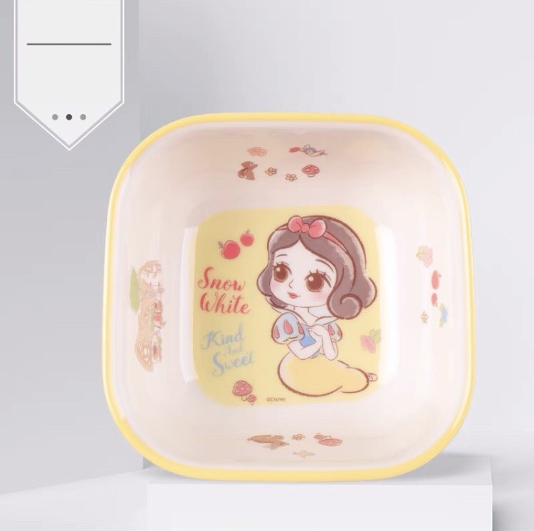 Chén ăn vuông in hình siêu dễ thương cho các bé