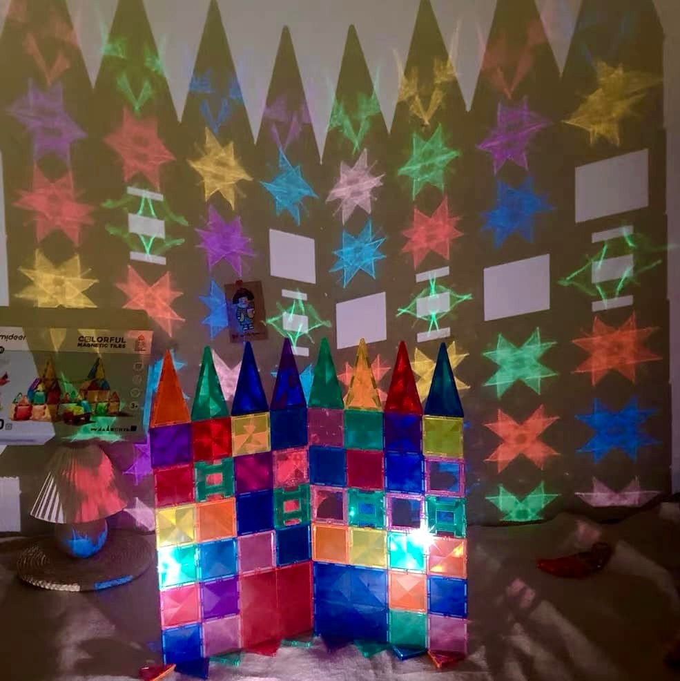 Đồ chơi xếp hình nam châm ánh sáng cầu vồng Mideer Colorful Magnetic Tiles cho bé từ 3 tuổi trở lên