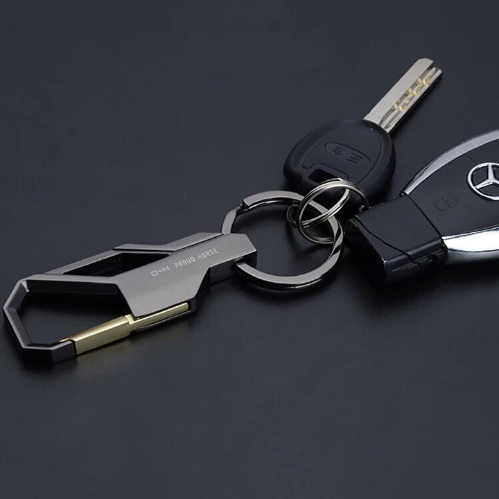 Móc Khoá Xe Máy Nam Proud Horse INOX Cao Cấp Có Chốt Đeo Thắt Lưng