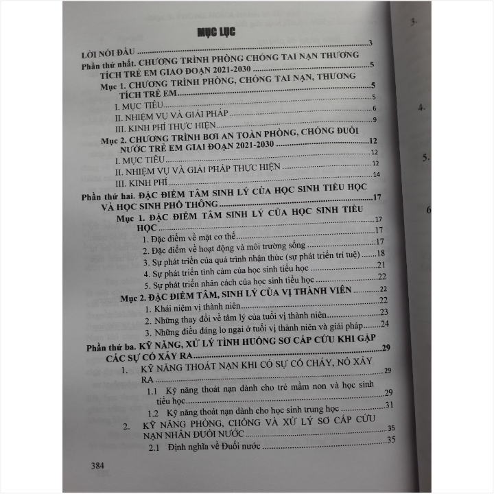 Sách Y Tế Học Đường - Kỹ Năng Phòng, Chống Tai Nạn Thương Tích, Đuối Nước, Xâm Hại Tình Dục, Ma Tuý Học Đường - V2126T