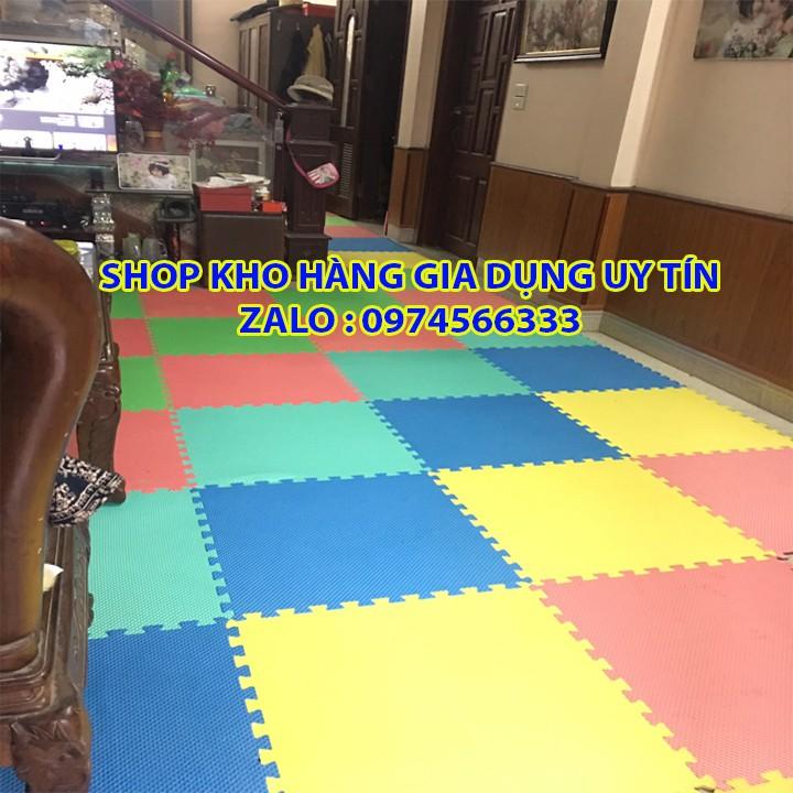 Thảm xốp nhiều màu có viền 60x60 cm