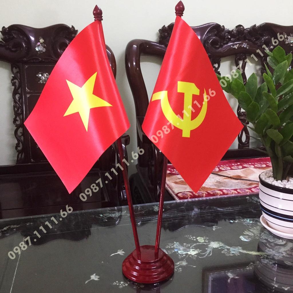 Cờ Để Bàn Đế gỗ Cắm 2 cờ Việt Nam - Đảng
