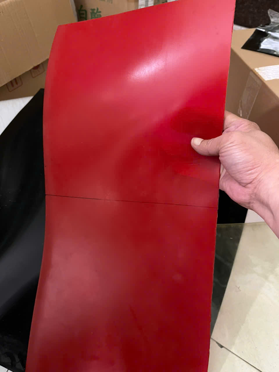 Tấm nhựa PU, Bảng PU đàn hồi hấp thụ lực chịu dầu