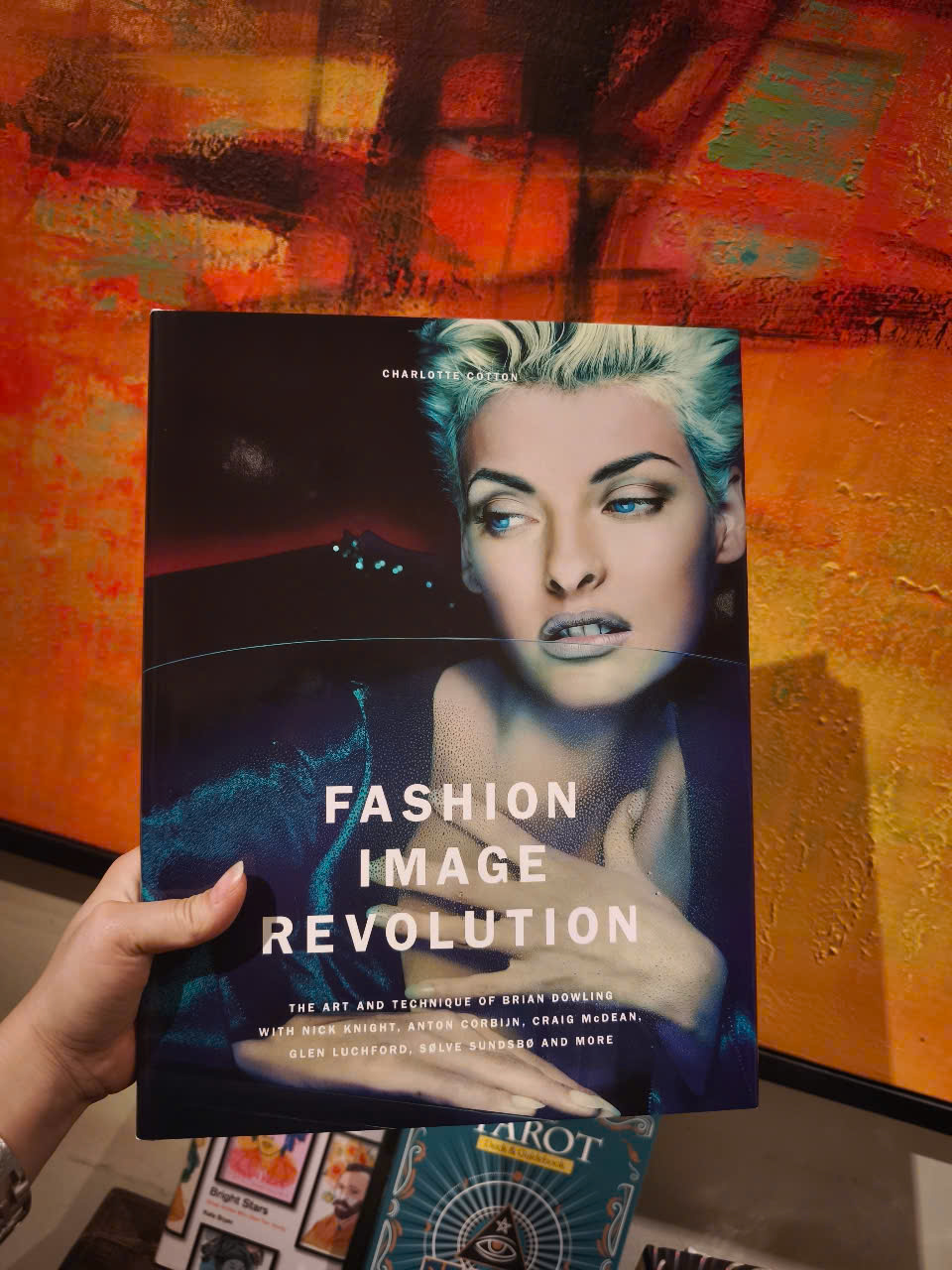 Sách - Fashion Image Revolution: The Art and Technique of Brian Dowling by Charlotte Cotton