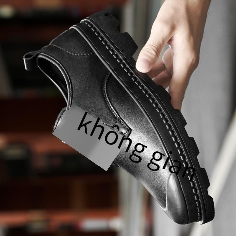 Kiểu giày da mới nhất, tăng giá thấp nhất, giày thường phù hợp với tất cả, giày đỏ lưới, giày đôi
