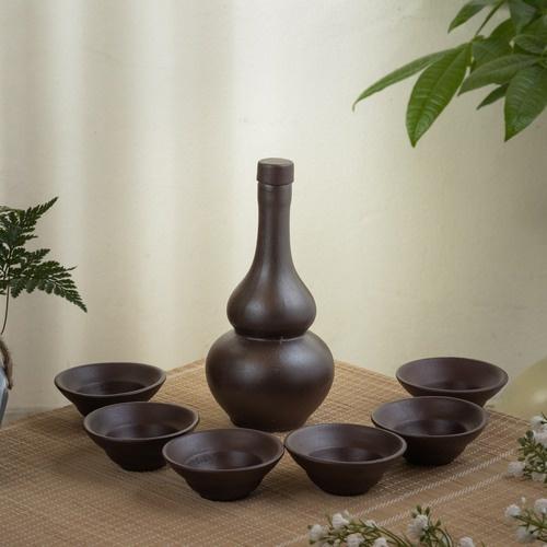 Nậm rươu gốm sứ