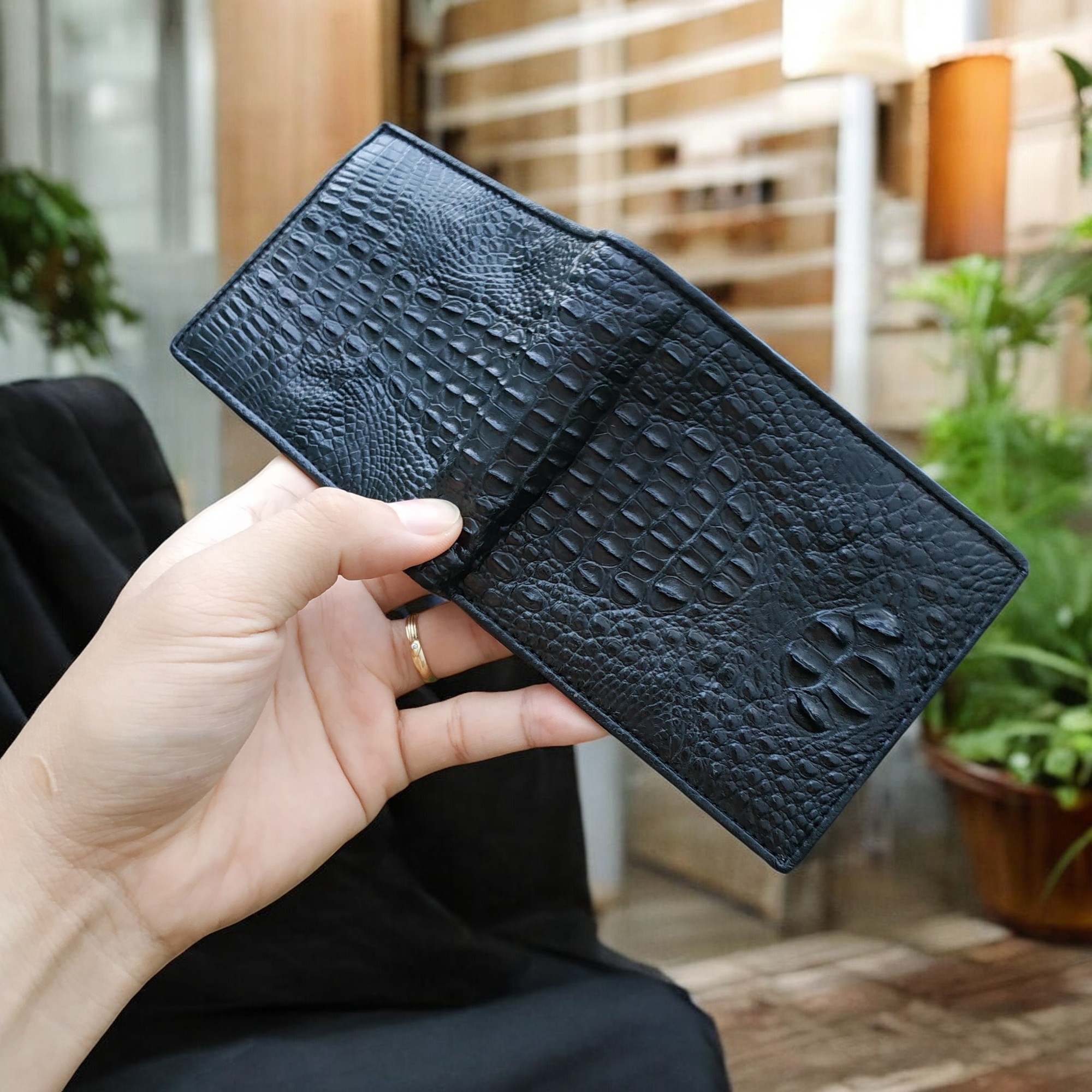 Ví Da Cá Sấu [VÍ NGUYÊN CON NHỎ CAO CẤP] Để Vừa Giấy Tờ Cũ. Thiết Kế Dáng Ngang Tiện Dụng