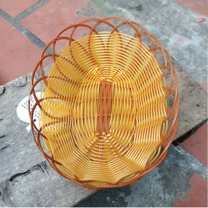 RỔ OVAL NHỰA GIẢ MÂY TIỆN DỤNG