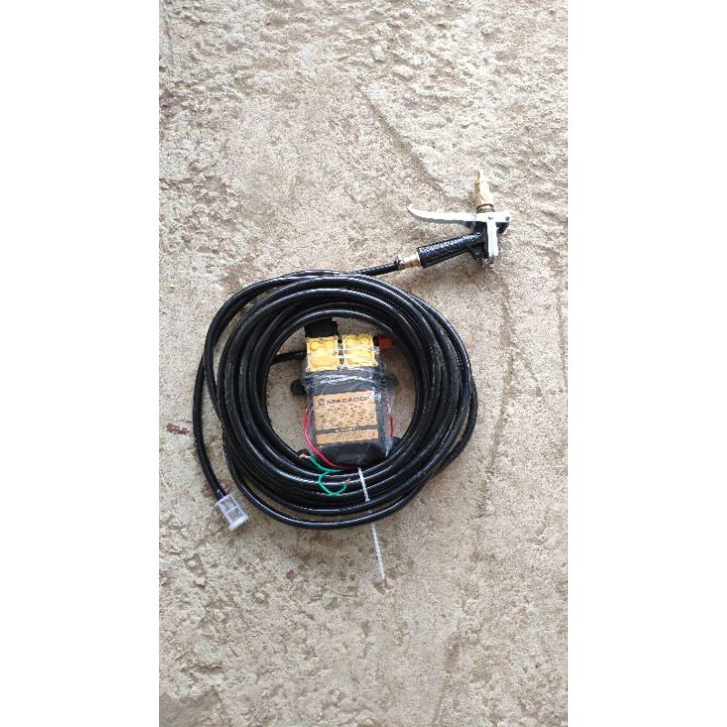 Bộ xịt xe, xịt máy lạnh bơm đôi 12v 24v