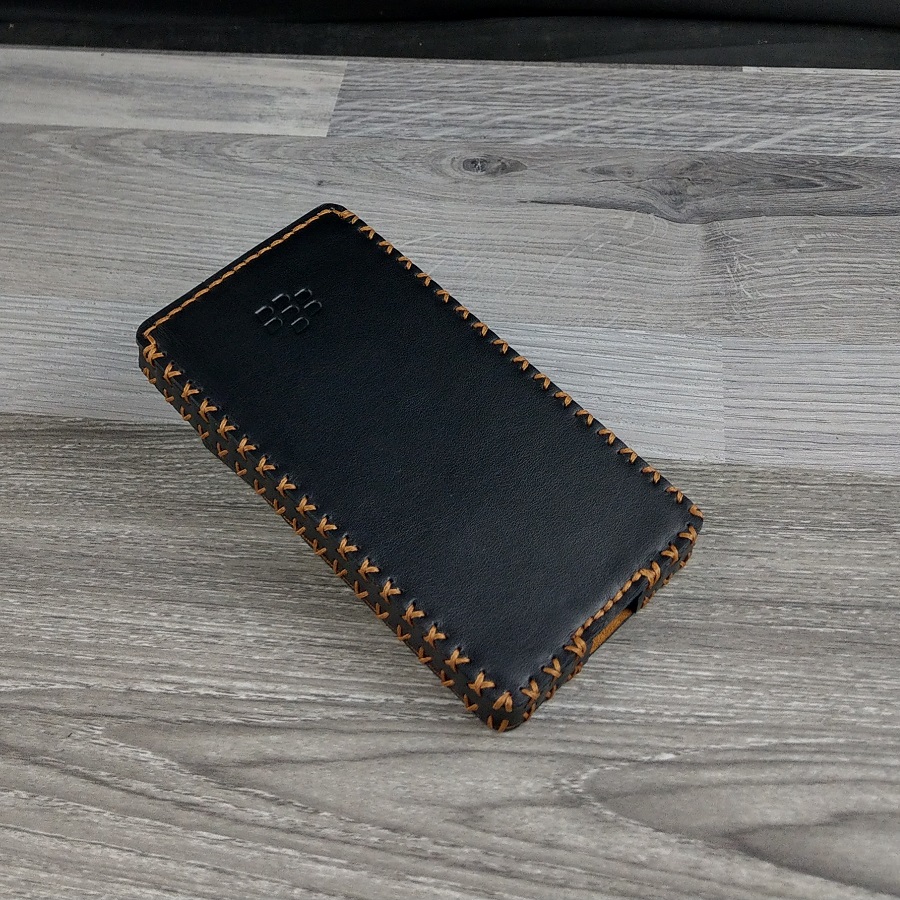 Bao da rút dạng hộp dành cho blackberry priv da bò nappa