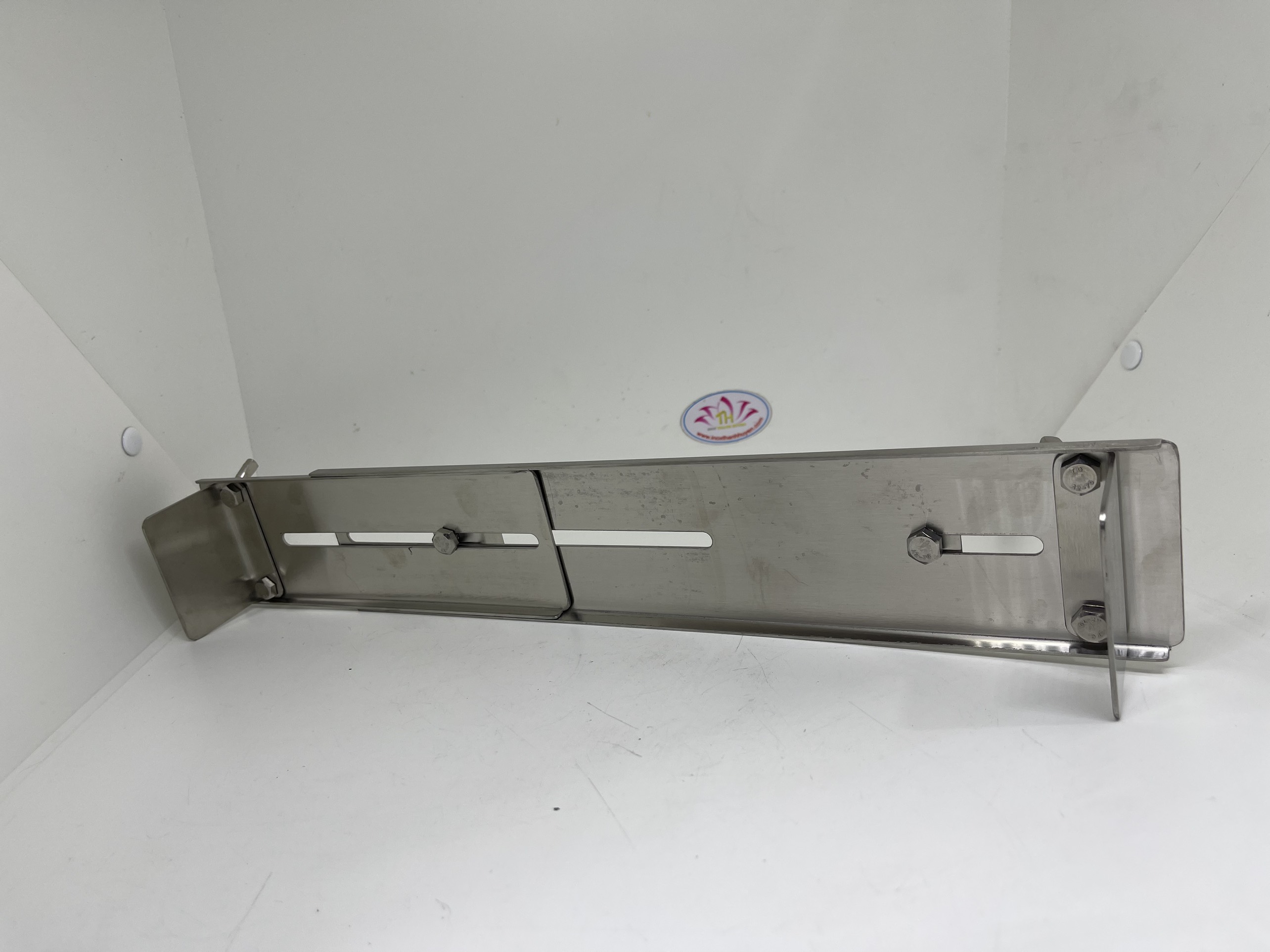 Kẹp giá đỡ đá mài dao Inox 304 toàn bộ an toàn để bồn rửa Đức cao cấp điều chỉnh dài theo đá mài