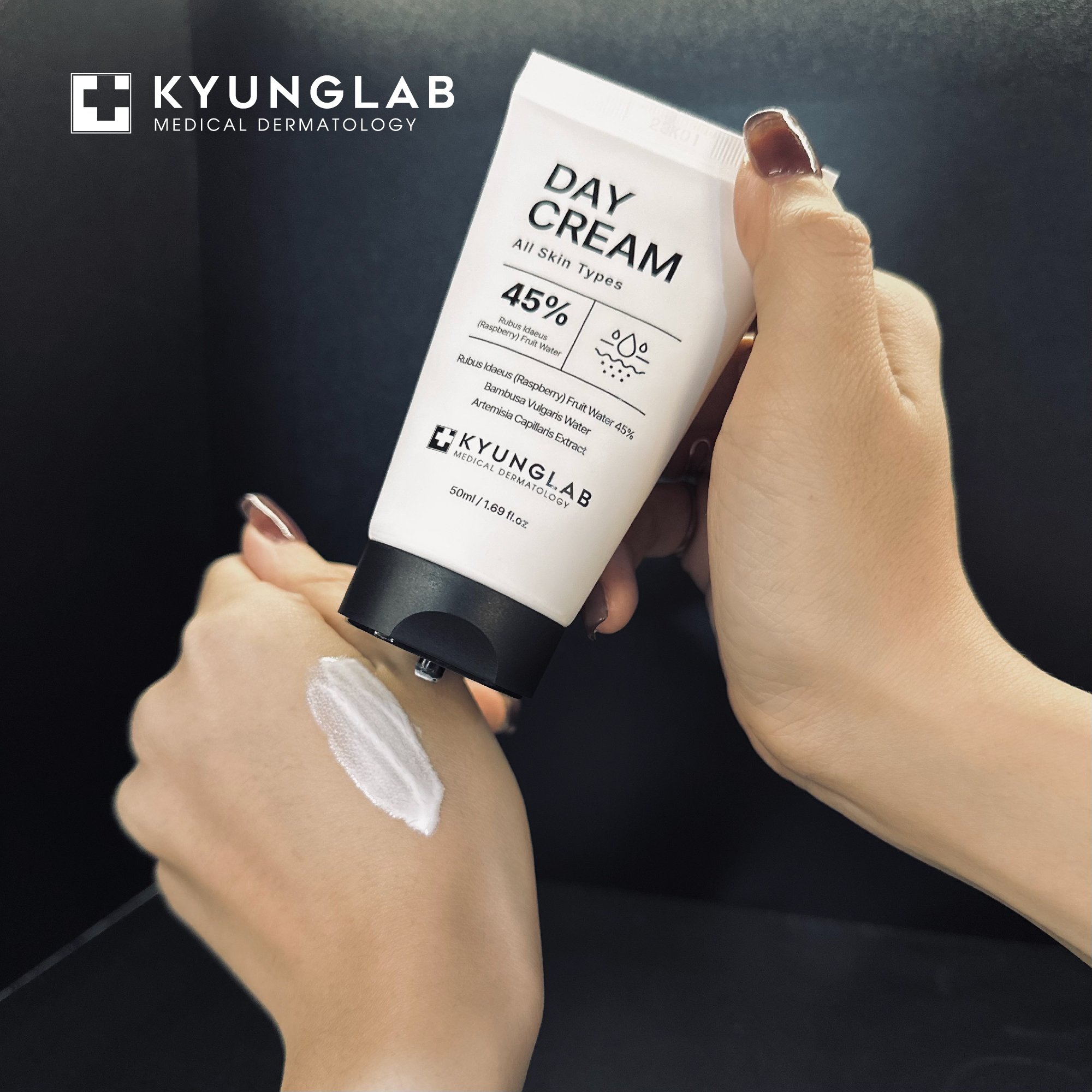 Kem Dưỡng Nâng Tone Ban Ngày Kyung Lab 50ml