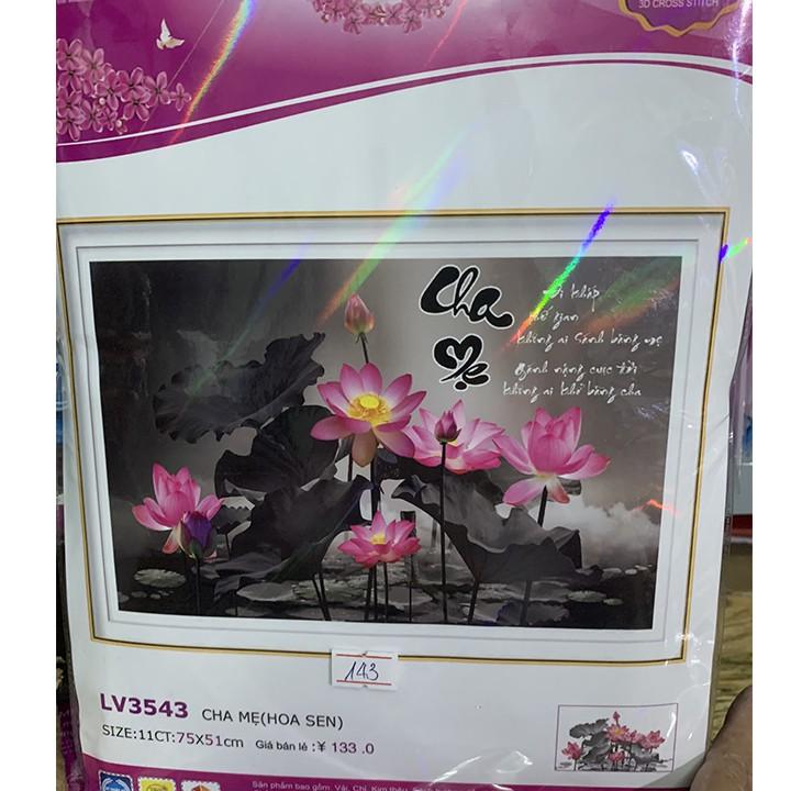 Tranh thêu cha mẹ hoa sen hồng LV3543 - kích thước: 75 * 51cm.