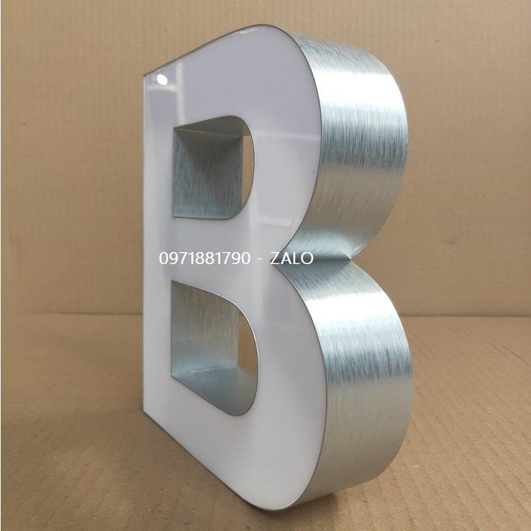 Nhôm uốn chân chữ bạc xước không gờ