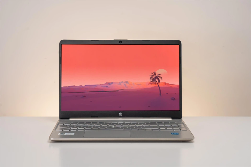 Laptop HP 15s fq2711TU i3 1115G4/8GB/256GB/15.6"FHD/Win 11 Vàng - Hàng Chính Hãng