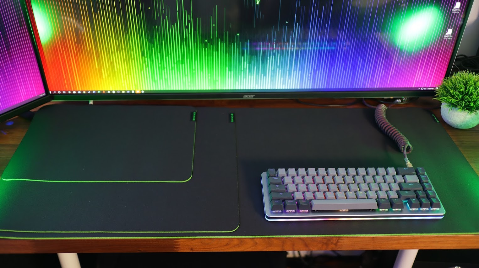 Miếng lót Chuột Razer Gigantus V2 [Mới, hàng chính hãng