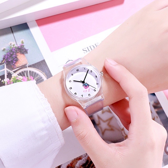 Đồng hồ nữ trái dâu Nhật Bản dây trong suốt 4 màu dễ thương