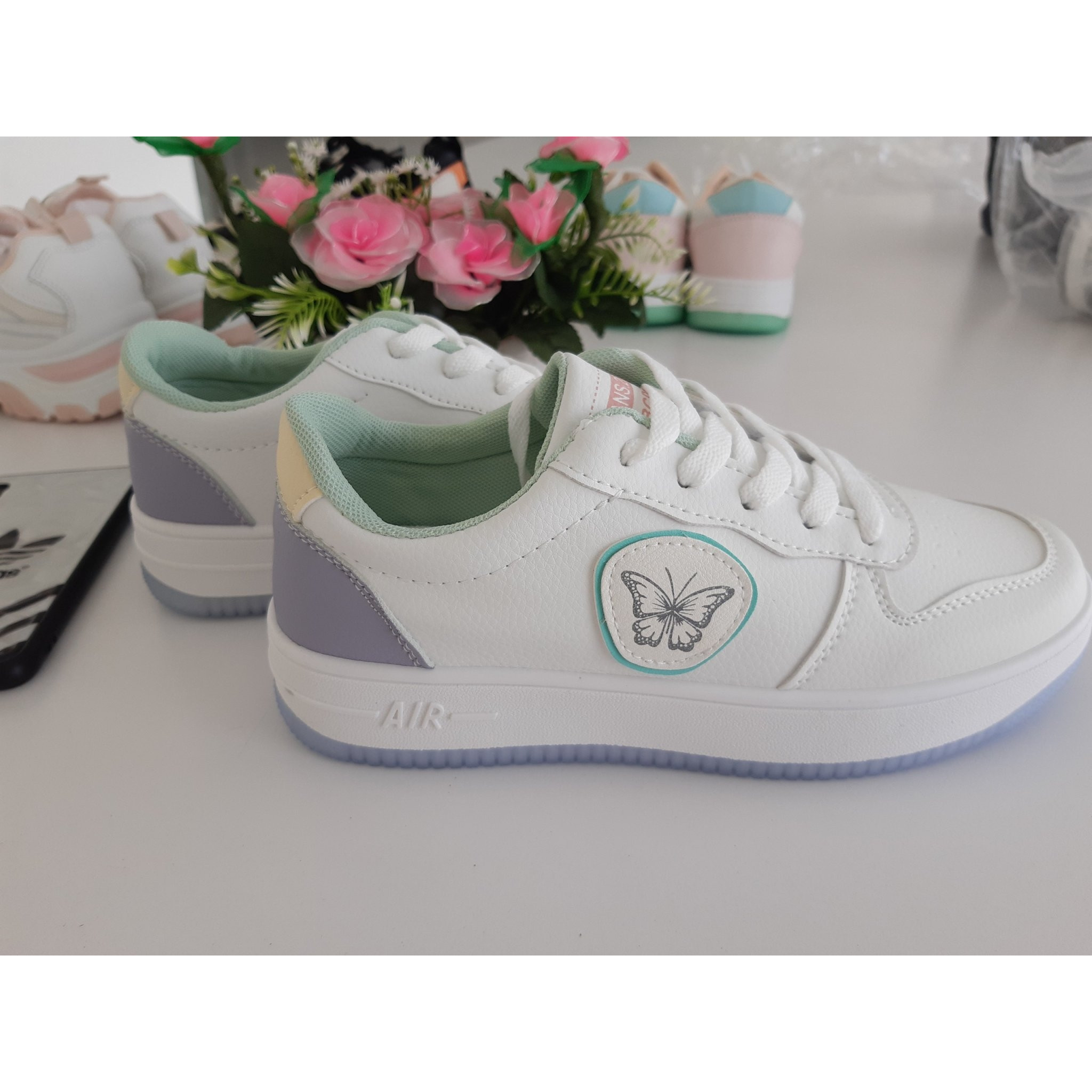 GIÀY SNEAKER NỮ THỂ THAO NĂNG ĐỘNG KAMI SHOP