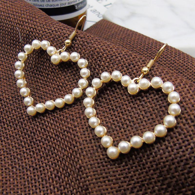 Khuyên tai hình trái tim phong cách Hàn Quốc