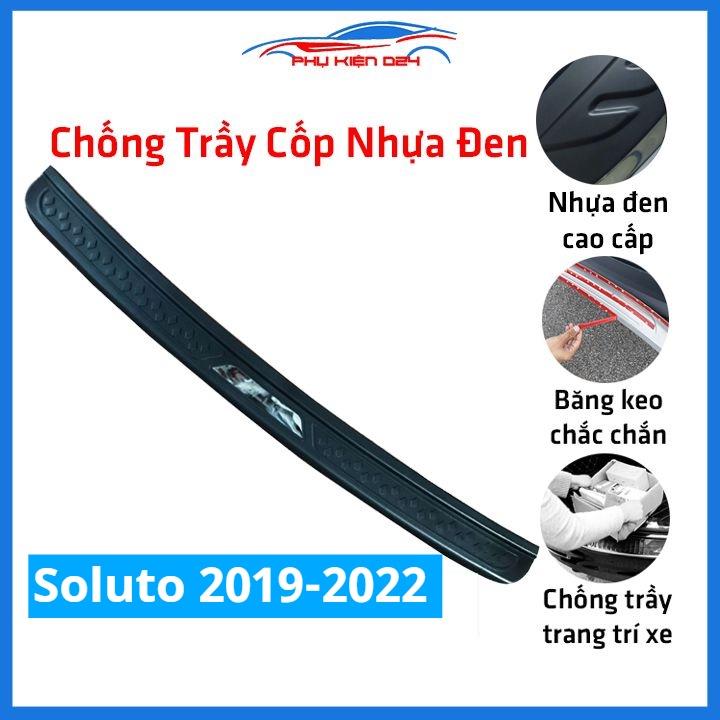 Ốp chống trầy cốp ngoài nhựa đen Soluto 2019-2020-2021-2022 dán cốp sau chống xước trang trí xe