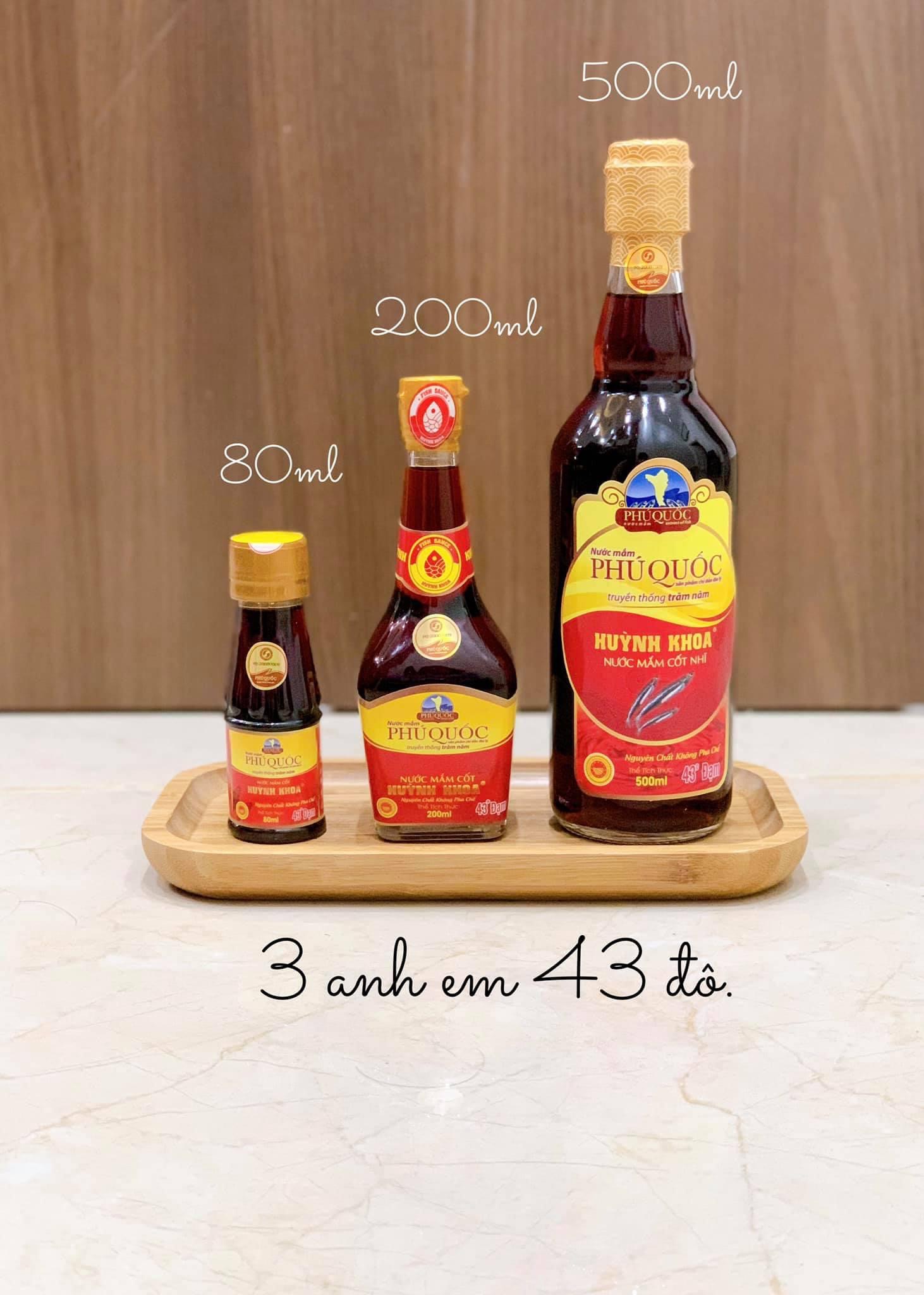 Đặc Sản Kiên Giang - Nước mắm truyền thống Phú Quốc Huỳnh Khoa - 43 độ đạm - Hộp 2 chai 500ml