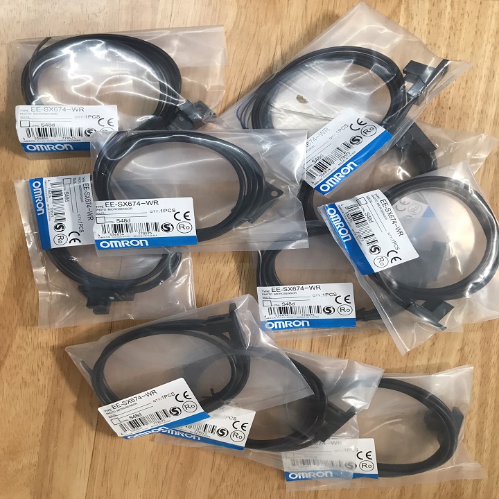 Cảm biến quang EE-SX674-WR Hàng nhập khẩu