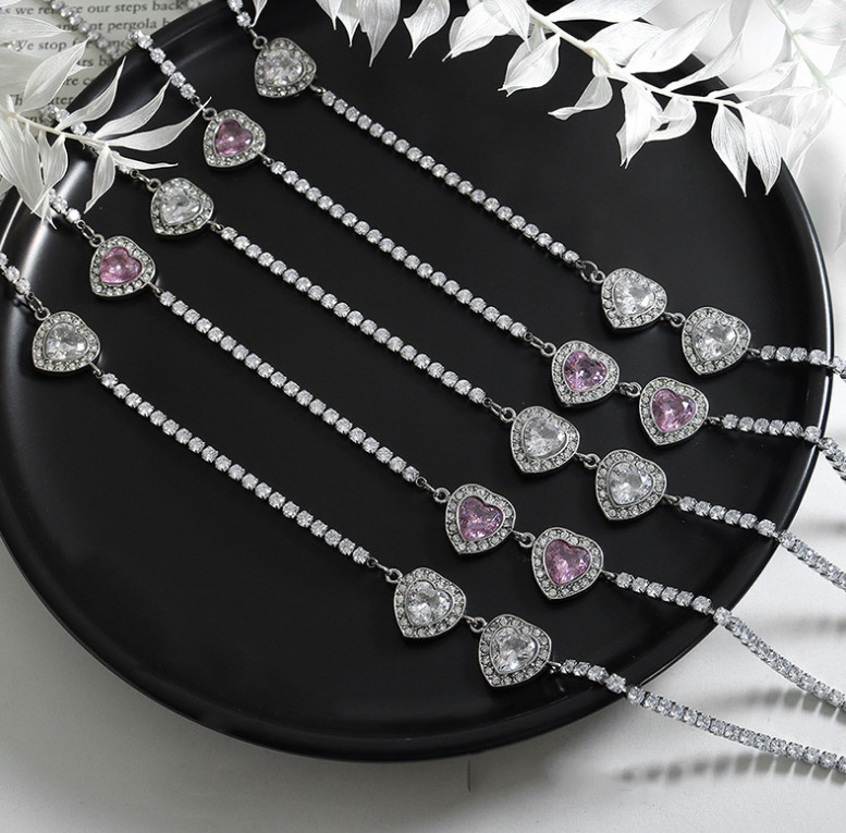 Dây Chuyền Nữ Dự Tiệc Đính Đá Zircon Sang Trọng Titan Ko Đen TT4544
