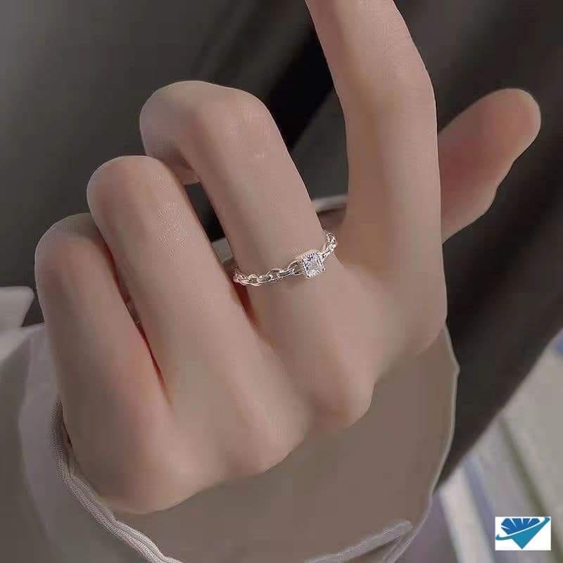 Nhẫn nữ thân xích bạc ý mặt đá vuông ACJ3282