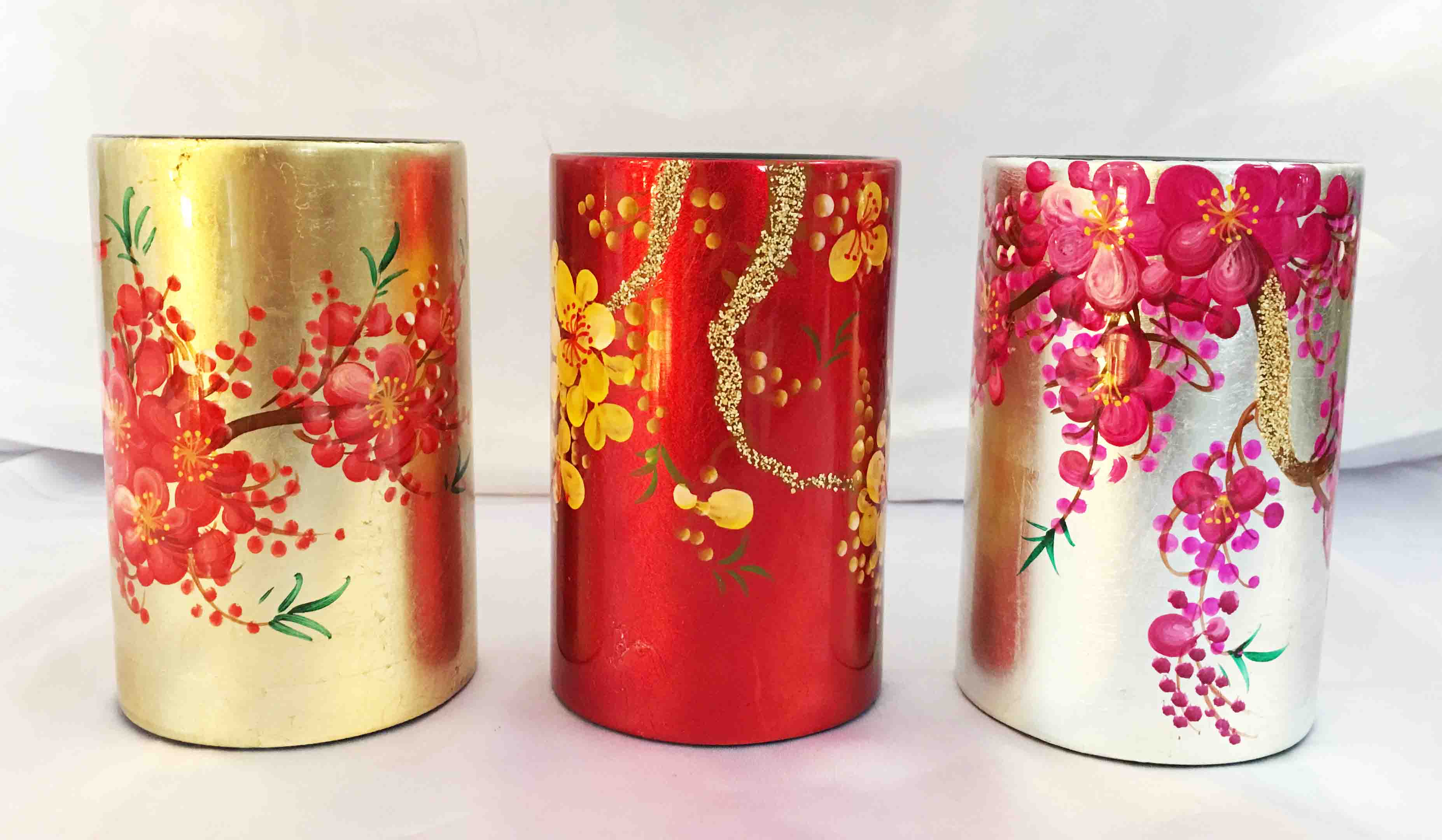 Cắm bút sơn mài