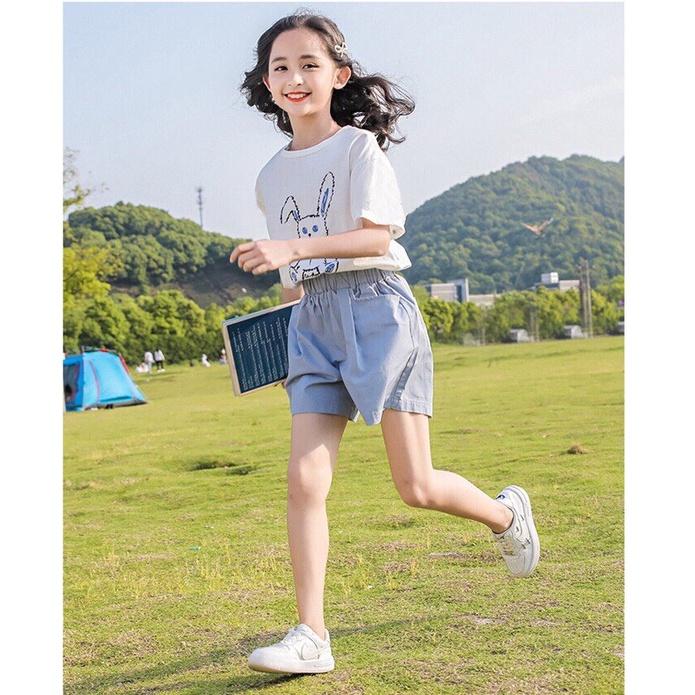 Set bộ quần áo trẻ em mẫu Thỏ dành cho bé gái 18-45kg. Thiết kế hiện đại, chất liệu mát.