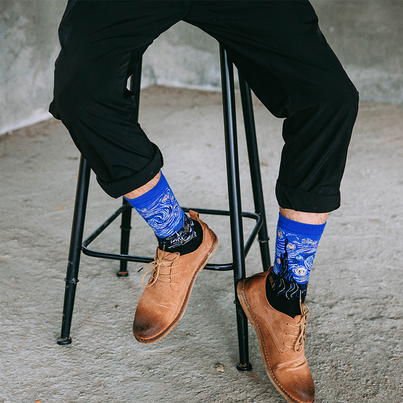 Bộ 2 tất dài unisex phong cách hội họa cổ điển