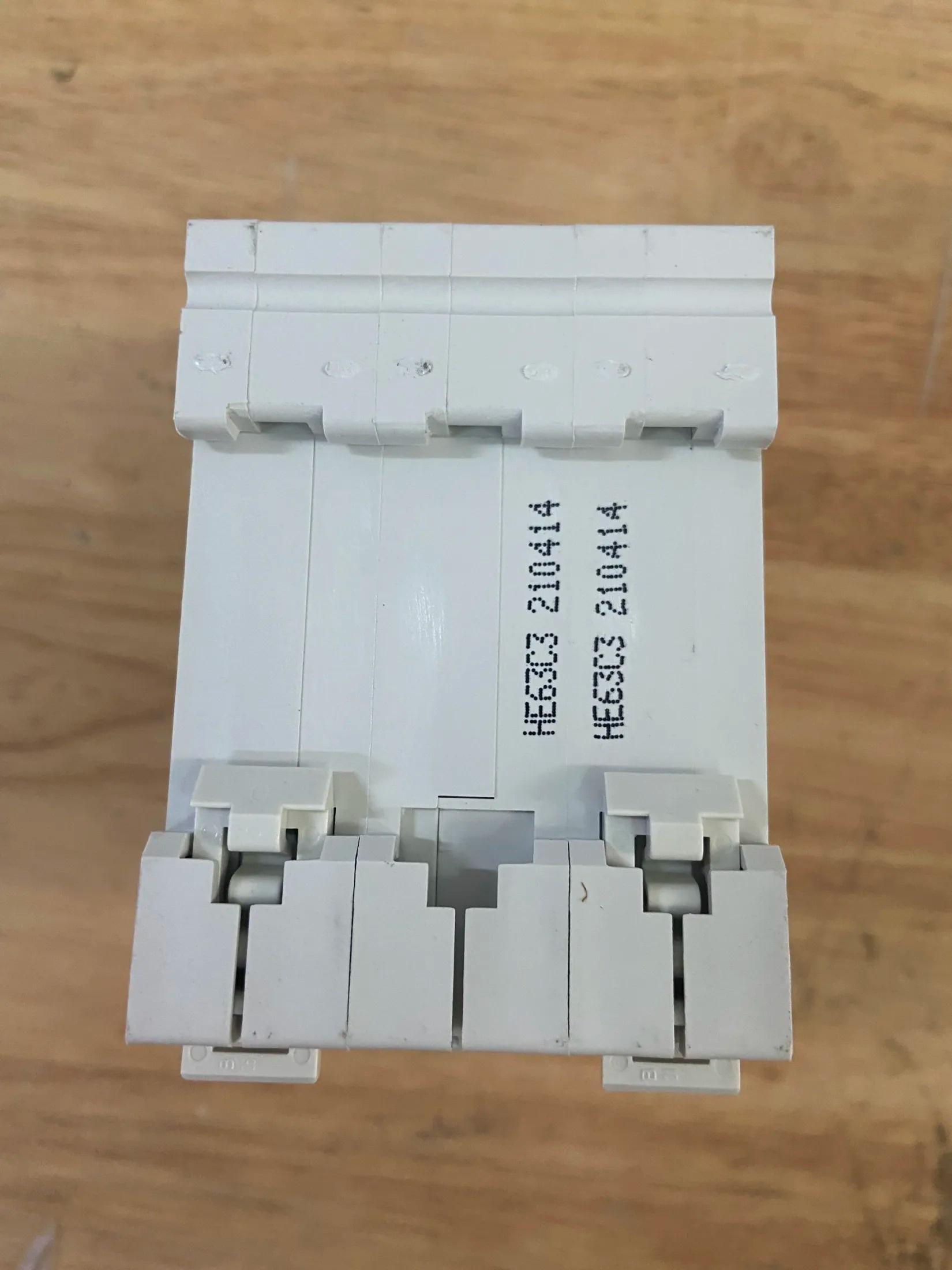 CB ĐIỆN 3P 03019 AKKO STAR   - HÀNG CHÍNH HÃNG