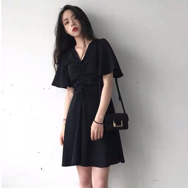 Đầm rút dây ngực
