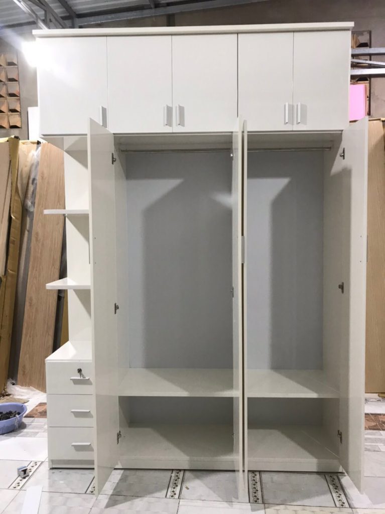 Tủ áo Tundo hộc kèm kệ ngang 1m6 x Cao 2m4